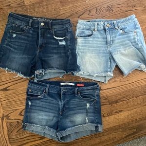 Three pair of shorts American Eagle and Celebrity Pink